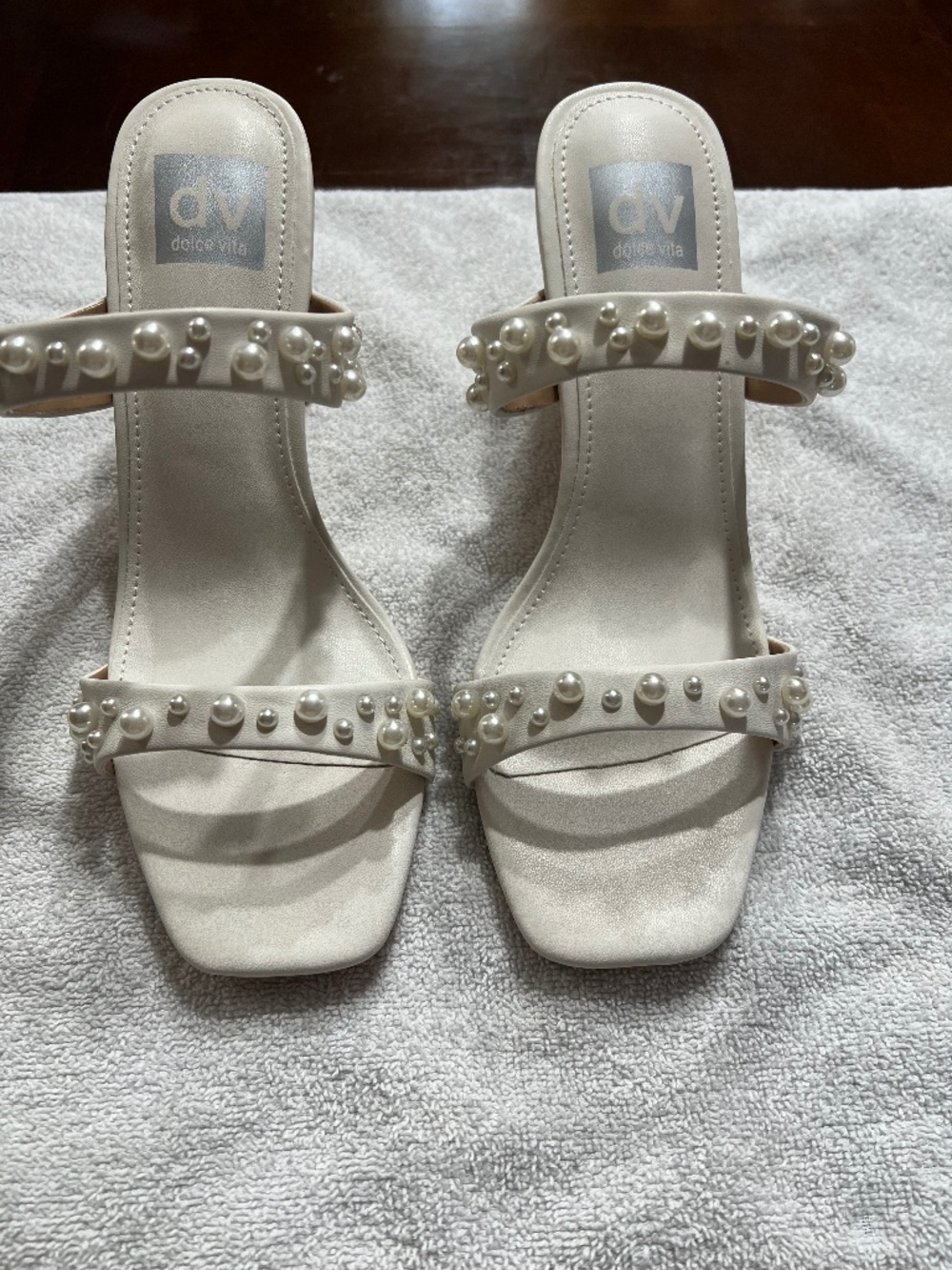 Dolce Vita Veniss Embellished Slide Sandal - Ivory - Size 8